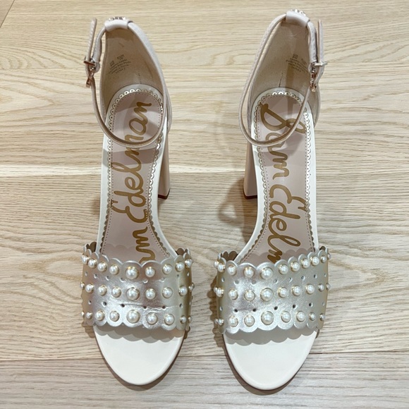 Sam Edelman Yaria Heeled Sandal - Picture 2 of 9